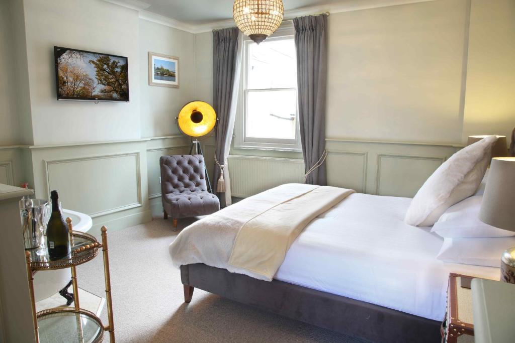 Flower Pot Hotel Sunbury-on-Thames Zimmer foto
